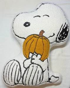 Nourison HOME Peanuts Snoopy KISSEN KÜRBIS ORANGE Neu mit Etikett - Bild 1 von 2