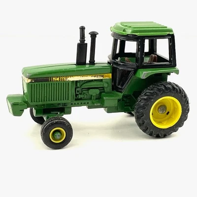 Vintage John Deere Green 3" Long Farm Tractor - Lot 1 - Image 1 of 4
