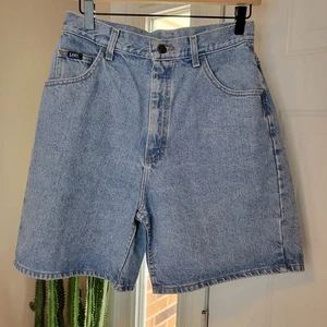 Vintage Lee helle Waschung hoher Bund 6 Zoll Schrittlänge Retro 90er Jeansshorts Größe 12 - Bild 1 von 8