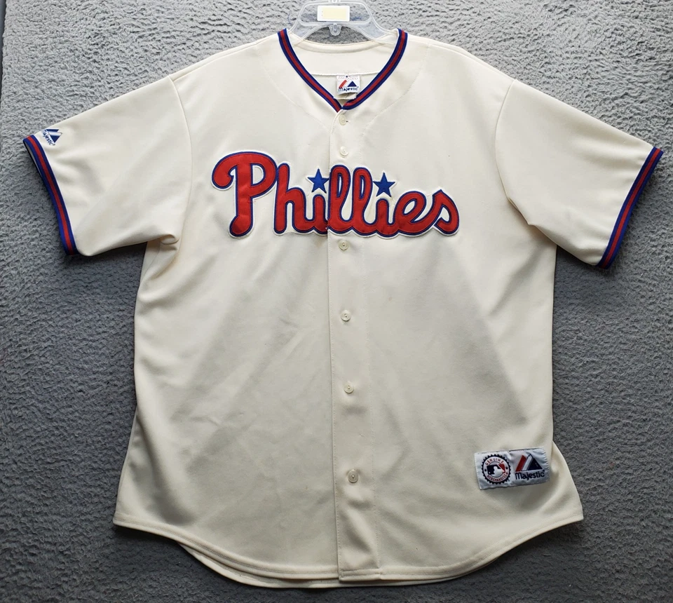 Majestuosa camiseta de béisbol abotonada Philadelphia Phillies Chase Utley #26 tostada para hombre Foto 1 de 4