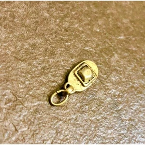 Chanel Authentic pendant gold color vintage reversible oval stone 0.8cm wide C01 - Picture 1 of 4