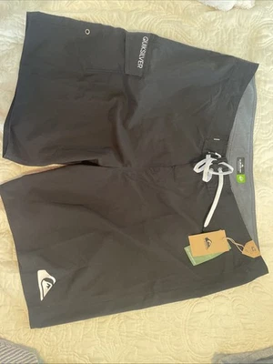 Мужские шорты Quiksilver размер 42 длинная длина черный новый с Ярлыками - Изображение 1 из 4