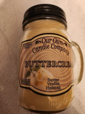 Vela perfumada Buttercream en tarro de masón de 13 oz de Our Own Candle Company Foto 1 de 2