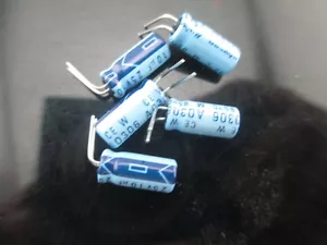 20pcs RUBYCON TWSS(CEW) 10uF 25V 10mfd 5X11mm electrolytic Capacitor 85℃ - Picture 1 of 3