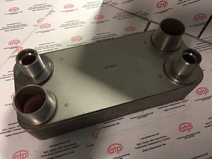 SCANIA 1395673, 1804210, 1761517, NTMQ1140011 OIL COOLER - Picture 1 of 1