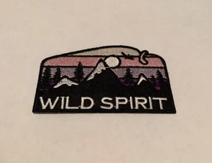 Naturberg Wildgeist Outdoor Wanderaufnäher Bäume Mond Colorado Rockies USA - Bild 1 von 3