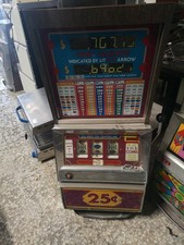 Vecchia Slot Machine Vintage
