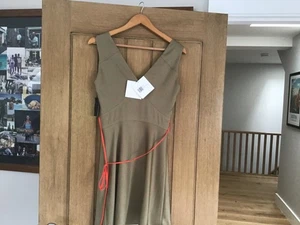 Victoria Beckham dress. New with tags, brought from Net a Porter . Size 8 - Picture 1 of 4