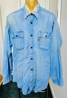 VINTAGE 1970s LEVI'S WORK SHIRT ORANGE TAB BLUE DENIM CHAMBRAY DESTROYED  XL - Image 1 of 4