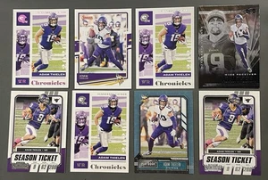 Lotto carte calcio Adam Thielen (8) Minnesota State Vikings Chronicles rosa altro+ - Foto 1 di 17