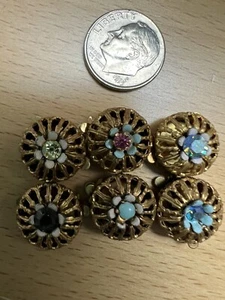 Lot Of 6. Vintage  1 STRAND GLASS BRASS GOLD JEWELRY CLASPS. - Picture 1 of 3