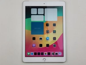 Apple iPad (6th Gen.) (A1954) 32GB, Wi-Fi + 4G (Unlocked) 9.7" Tablet - J8863 - Picture 1 of 11