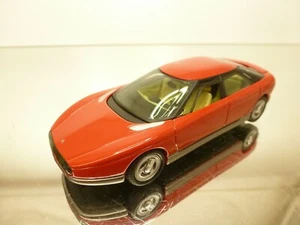 UNIVERSAL HOBBIES CITROEN ACTIVA 1 1988 - RED 1:43 - GOOD CONDITION - 87 - Imagen 1 de 7