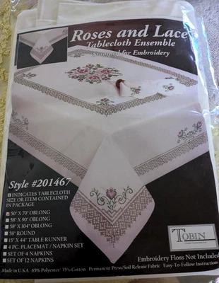 Lote De Colección De Artículos Bordados Aros, Manteles, Agujas, Patrones, Hilo Foto 1 de 4