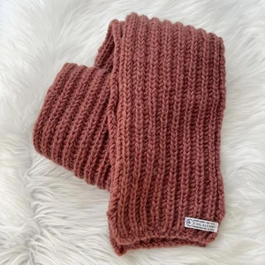 Civil Alchemy St. Louis - Dusty Rose Grobstrick Wollschal Handmade Nepal - Bild 1 von 5
