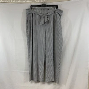Gently Loved Calvin Klein Black/White Striped Women's Seersucker Pants, Sz. XL - Picture 1 of 3