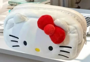 Sanrio Hello Kitty White Faux Fur Plush Make Up Bag/Pencil Case/cosmetic case - Picture 1 of 3