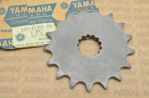 NOS Yamaha DS7 TD1 YDS3 YDS5 YM1 Front Drive Sprocket 17T 156-17461-70 - Picture 1 of 2