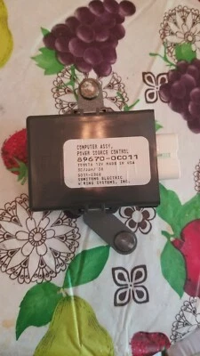 Модуль управления источником питания 2007-2013 Toyota Tundra P/N: 89670-0C011 - Изображение 1 из 4