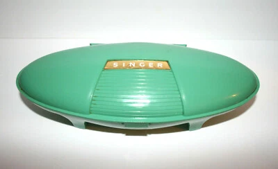 VTG USA SINGER Buttonholer Button Hole Maker Set With MCM Hard Clamshell Case - Image 1 of 4