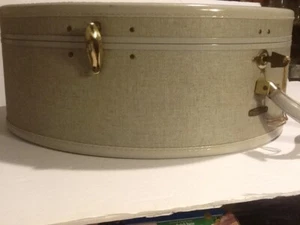 Vintage Samsonite Perückenbox Hutbox Vintage Anzugkoffer Zugkoffer mit Schlüssel - Bild 1 von 9