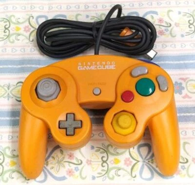 Nintendo GameCube Controller Orange DOL-003 - Image 1 of 3
