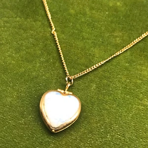 VINTAGE L. B. Co. 1/20 12K GOLD FILLED HEART LOCKET PENDANT 15" NECKLACE NOS NOI - Picture 1 of 12