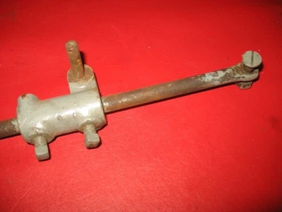 Varilla de empuje y soporte de disparo Fuller Johnson de 3 HP motor de gasolina Hit Miss Foto 1 de 2