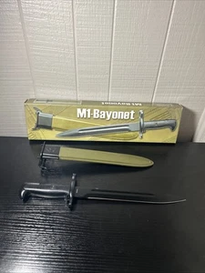 M1 Bayonet Black 210933 Replica With Scabbard - Picture 1 of 16