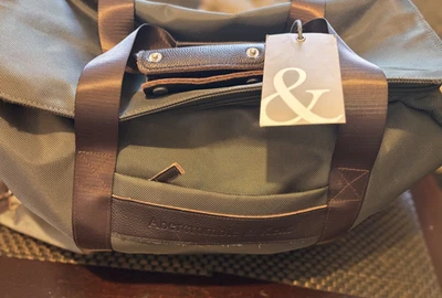 Abercrombie and Kent Duffle Bag; Green and Brown Leather; Excellent Condition - Image 1 of 4