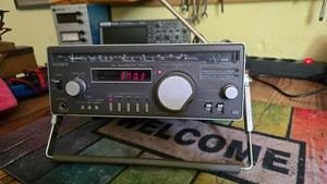 Sony CRF 1 Shortwave Portable Radio receiver very rare - Picture 1 of 4