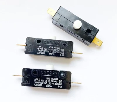 Cherry 0E1324EC E13  NC Pushbutton Switch 15A 125/250 VAC 3394881 x 3 - Image 1 of 4