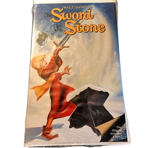 Walt Disney's The Sword in the Stone VHS Black Diamond Edition RARE NEW SEALED* - Picture 1 of 4