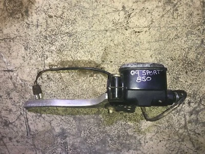 2009 polaris Sportsman 850 4x4, front brake master cylinder  Foto 1 de 4