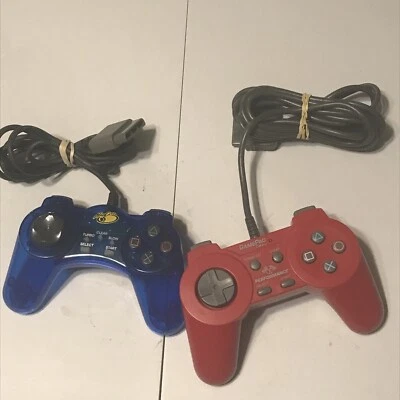 Gamepad PlayStation One Mad cats azul #8002 y colores de rendimiento rojo. Probado Foto 1 de 4