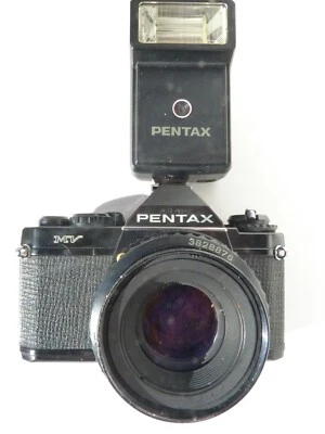 Cámara fotográfica Pentax MV negra 35 mm SLR con lente 50/2, flash Pentax AF160Sa.LEER Foto 1 de 4