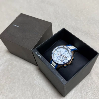 Raro orologio Marc by Marc Jacobs Rock Chronograph MBM2594 bianco blu oro rosa - Immagine 1 di 4