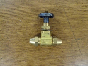 NUEVO FIROMATIC 3/8" FLAIR VÁLVULA FUSIBLE SERIE 100 P/N B105 - Imagen 1 de 3