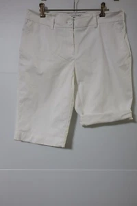 Sportscraft white women's shorts size 12 - Picture 1 of 3