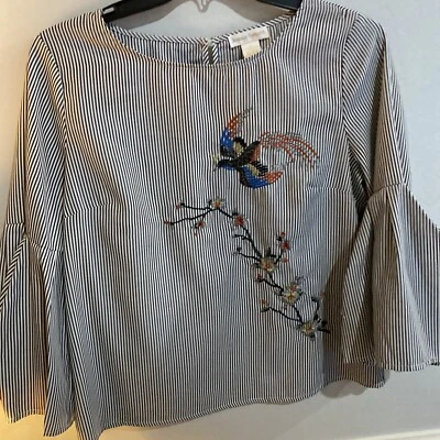 Tomate Jealous | Blusa feminina tamanho G listrada bordada pássaro floral manga sino - Imagem 1 de 3