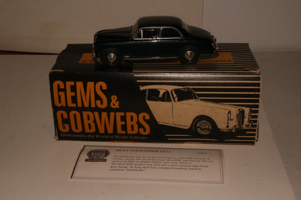 Cornwall Gems & Cobwebs 1954 Riley Pathfinder, 1/43 Scale Green - Image 1 of 4