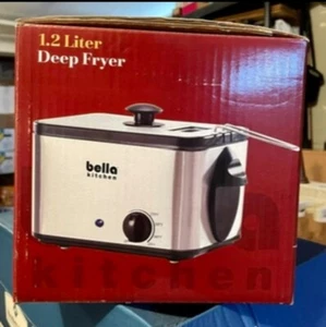 Bella Kitchen Deep Fryer 1.2 Liter - New In Box - Picture 1 of 5