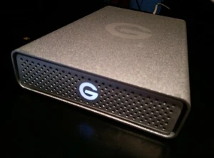 G-Technology 4TB G-DRIVE (Slimline) USB C ONLY - Picture 1 of 3