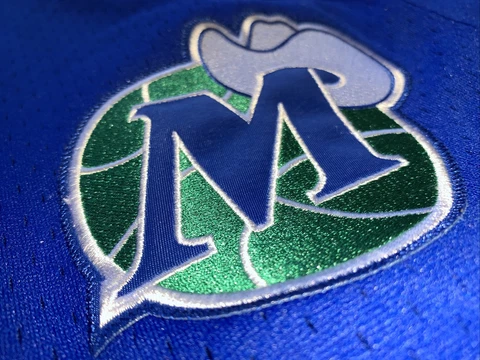 Mitchell & Ness Dallas Mavericks 1999 Nowitzki NASH KIDD AUTHENTIC BLUE Shorts Cover