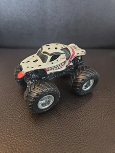 Hot Wheels Monster Jam Truck 1/64 Die-cast Metal Monster Mutt Dalmatian - Picture 1 of 5
