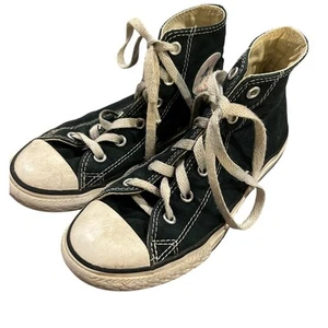 Converse High Top Sneakers Youth Size 1 Chuck Taylor All Star Black White Lace - Picture 1 of 9
