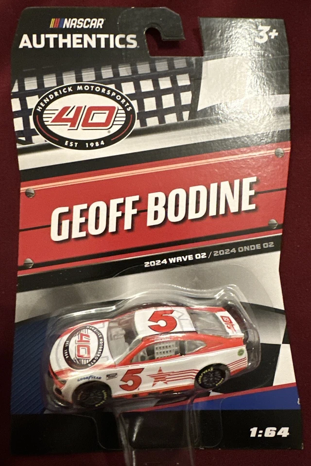 Geoff Bodine Hendrick 40 Years #5 - Lionel 1/64 Nascar Authentics Diecast 2024 - Image 1 of 1