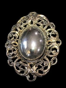 Vintage antike goldfarbene filigrane Brosche mit verspiegelter silberfarbener ovaler Mitte - Bild 1 von 3