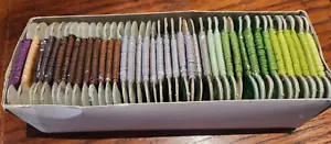 Lot 40 Bunka Japanese Thread Cards Matsuhato Greens Browns Grays Purple Beige - Picture 1 of 4