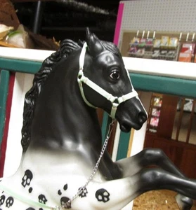 Jaapi Halloween Halter made to fit Breyer ICHABOD model horse *Glows in the dark - Picture 1 of 1